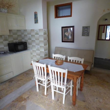 Ipsos Marias Apartments エクステリア 写真
