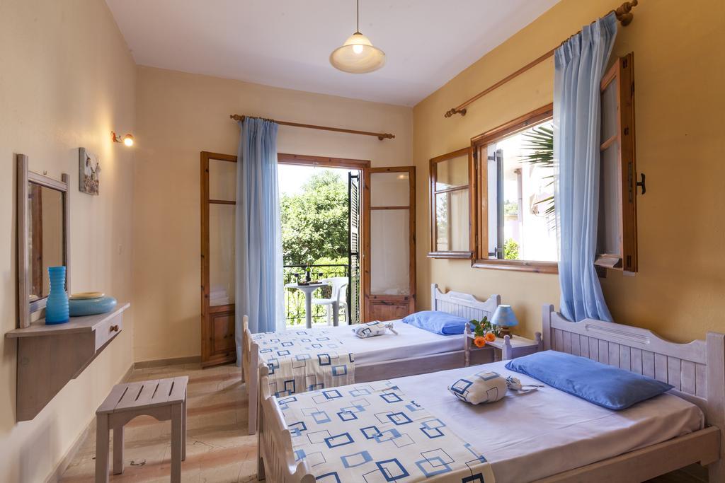 Ipsos Marias Apartments エクステリア 写真